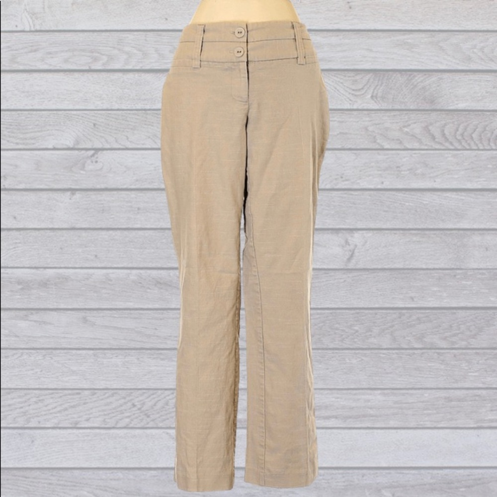 Maurices Khaki pants 5/6 short